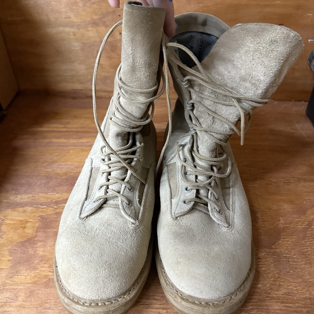 Belleville Gore-Tex Desert Tan 790G Combat Boots Men's 10.5 Wide Vibram Soles